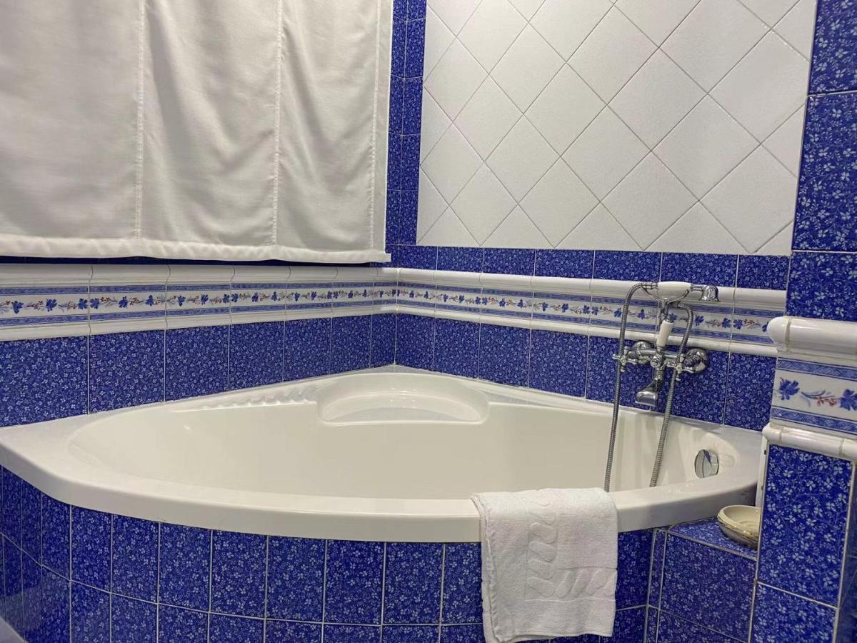 Cavour 44616 Apartment Rom