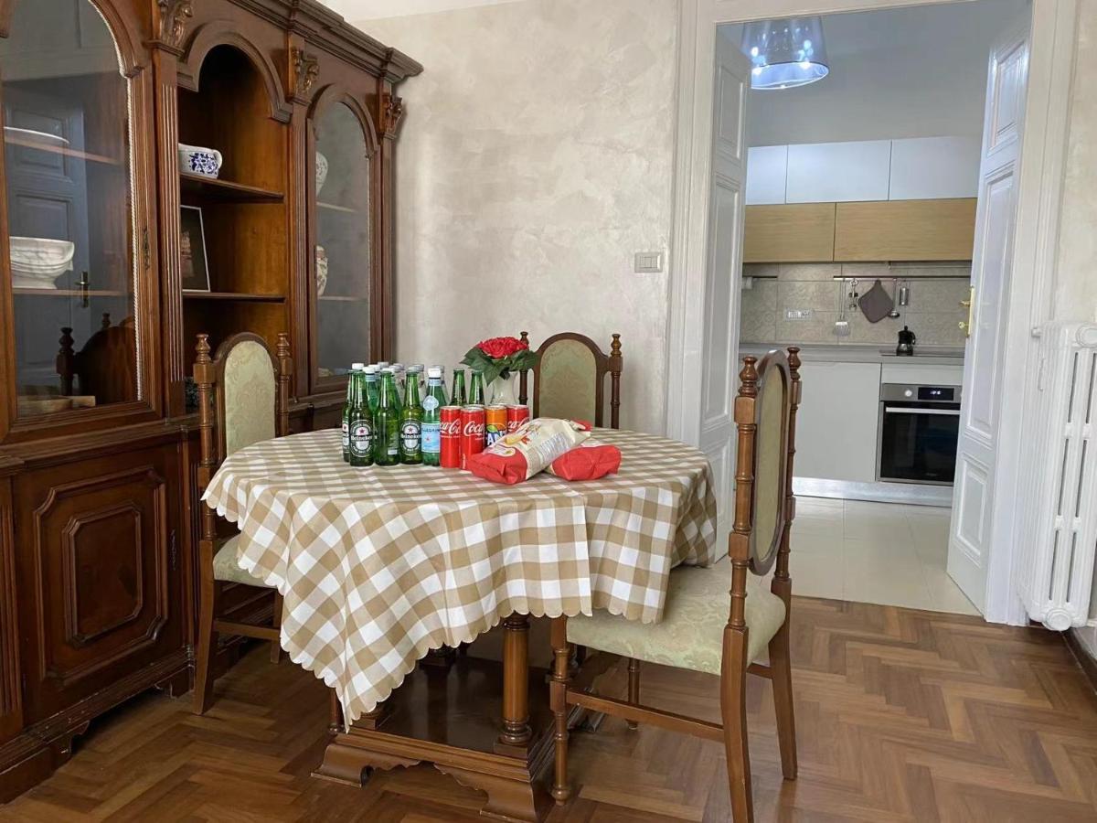 Apartment Cavour 44616 Rom